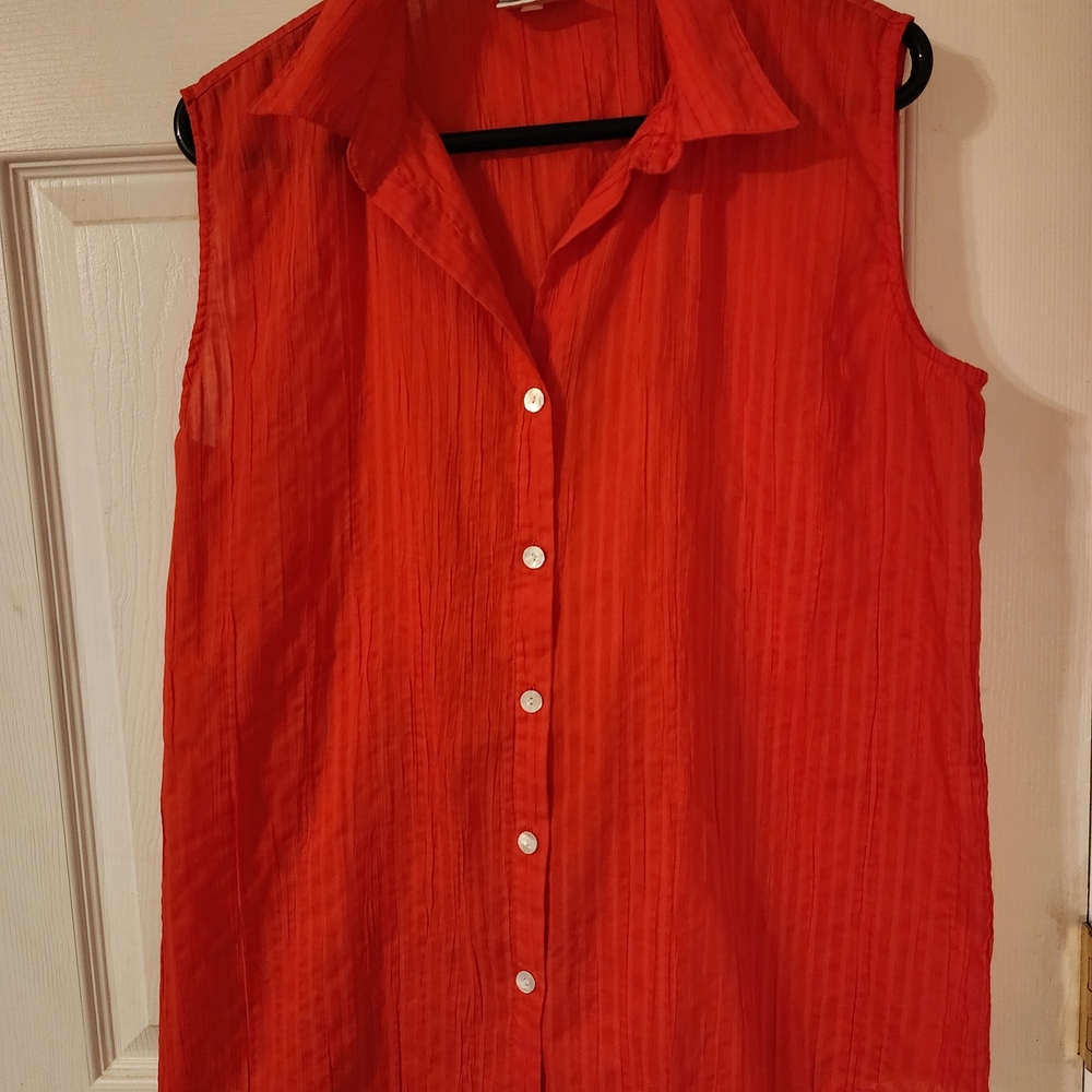 Vibrant Sleeveless Button-Down Shirt